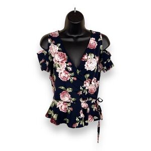 MEDIUM JUNIORS TRENDYLAND BLUE PINK FLORAL RUFFLE BLOUSE COLD SHOULDER RUFFLE